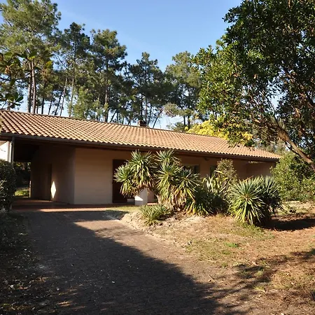 Spacieuse Avec Grand Jardin 2103 *
