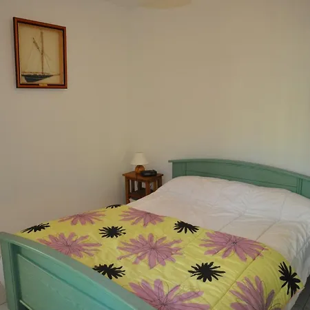 Vila Spacieuse Avec Grand Jardin 2103 *