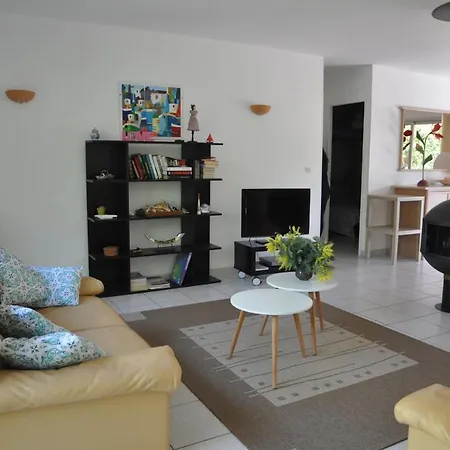 Spacieuse Avec Grand Jardin 2103 Vila *